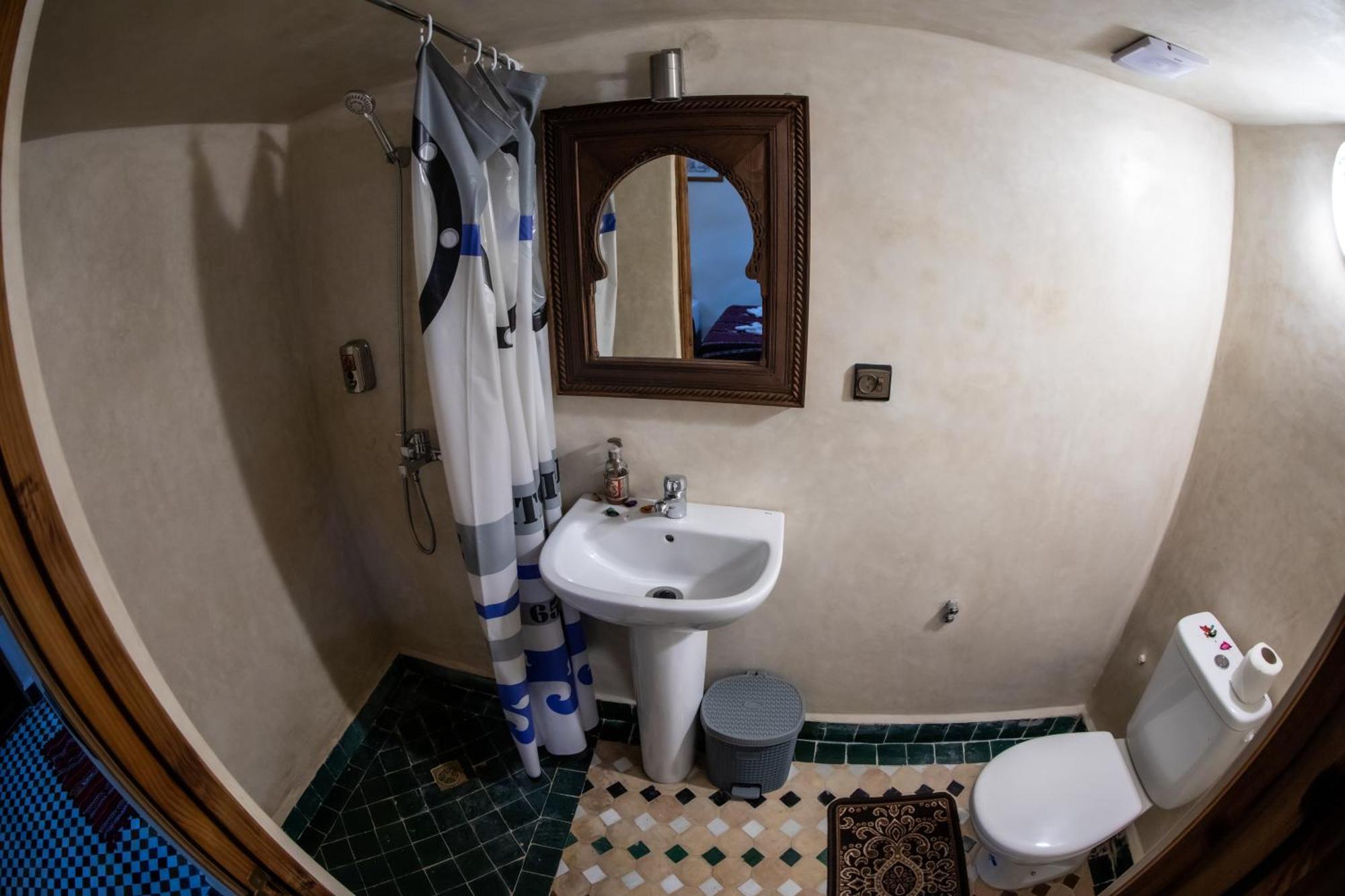 Отель Dar Alhaja Rahma Фес Экстерьер фото